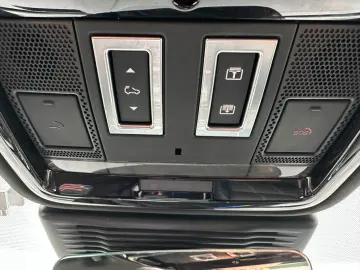 Range Rover Velar 2.0 P400e R-Dynamic AWD Pano