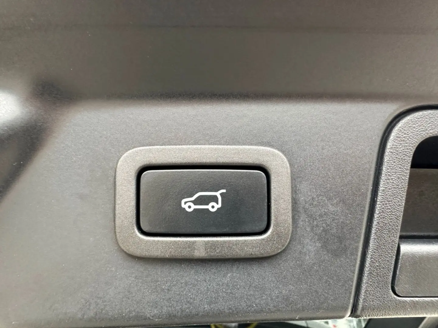 Range Rover Velar 2.0 P400e R-Dynamic AWD Pano