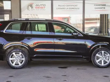 VOLVO XC90 T8 AWD