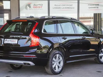 VOLVO XC90 T8 AWD