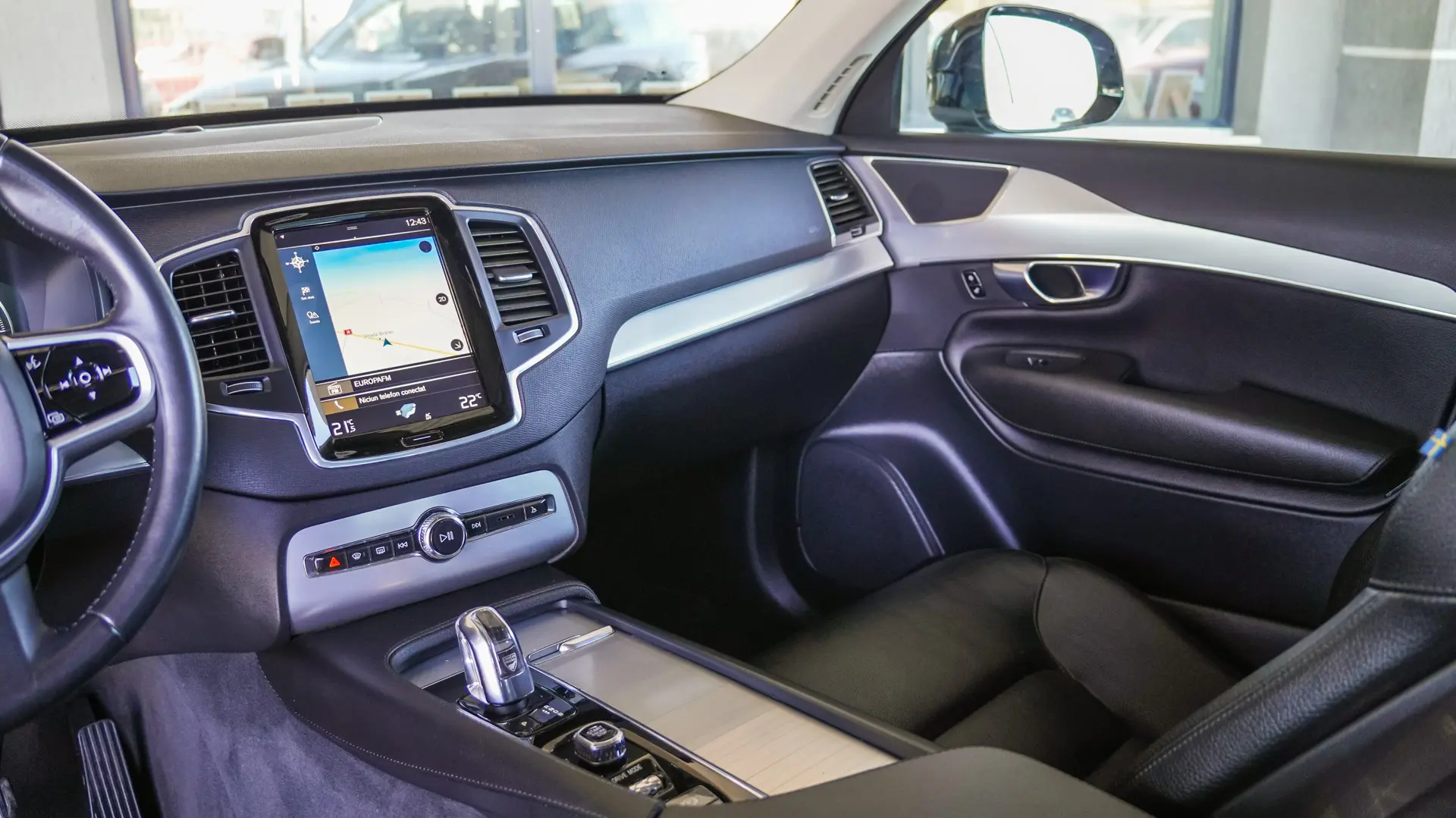 VOLVO XC90 T8 AWD