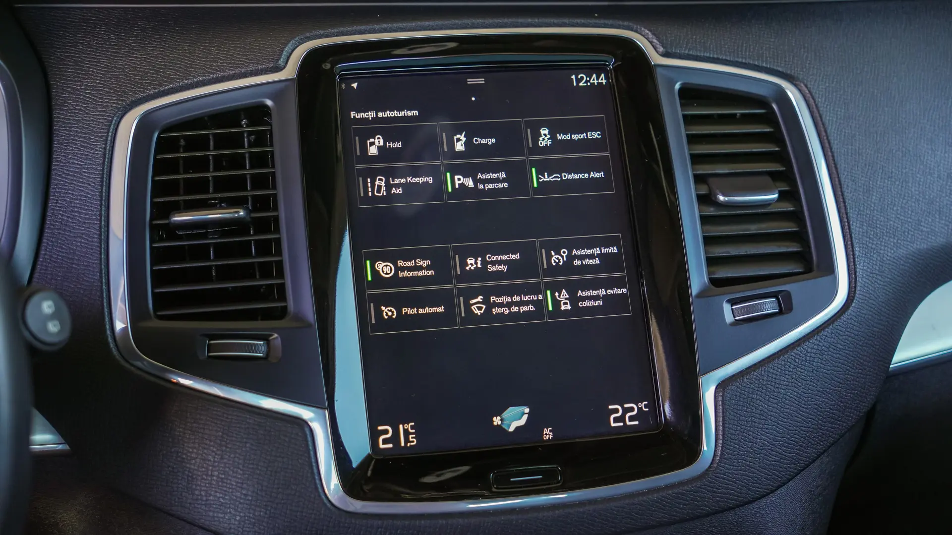 VOLVO XC90 T8 AWD