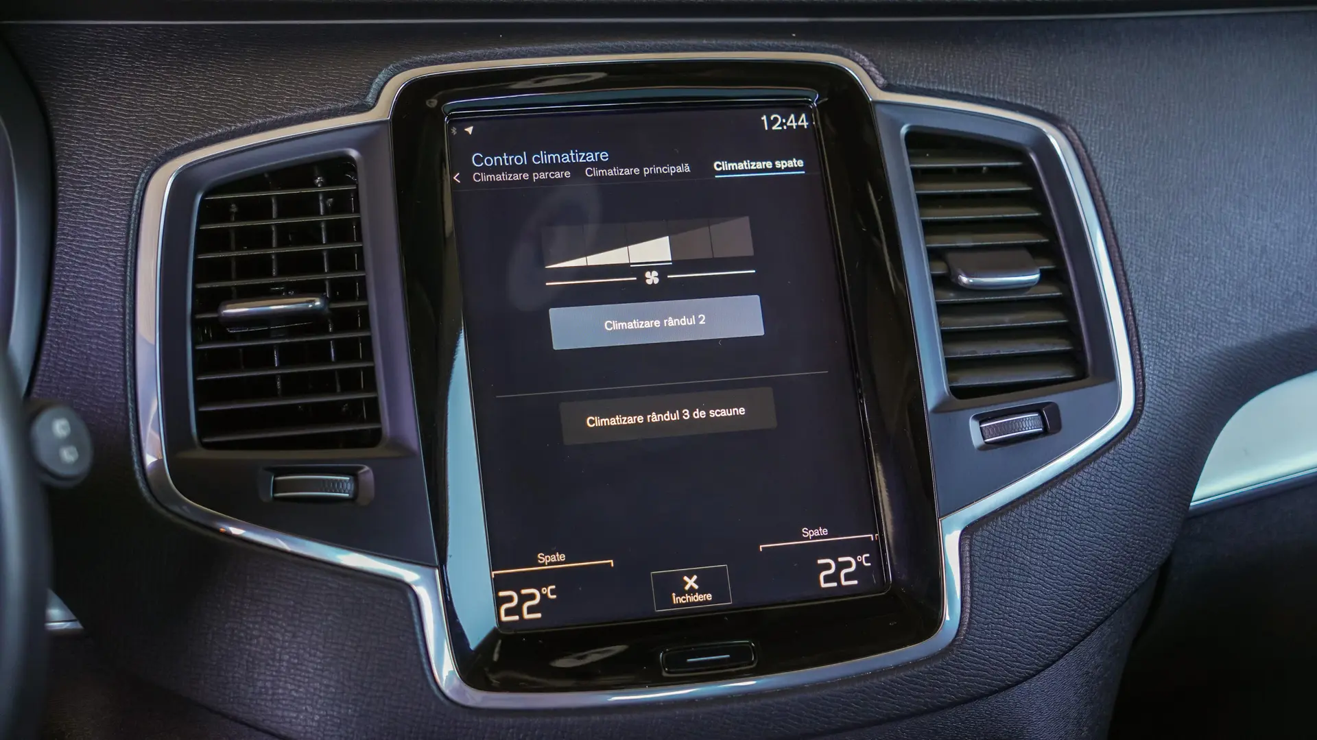 VOLVO XC90 T8 AWD
