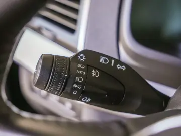 VOLVO XC90 T8 AWD