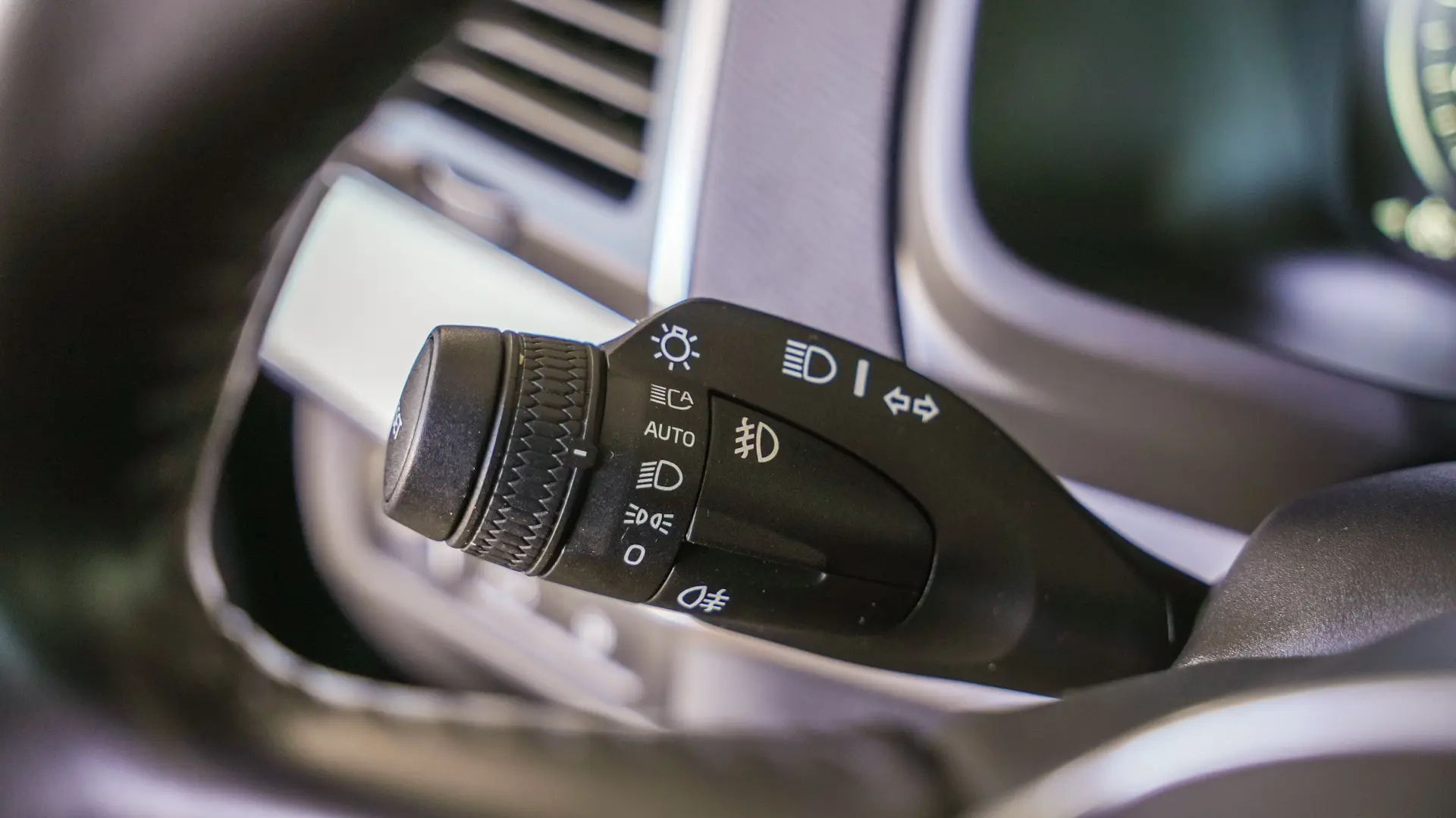VOLVO XC90 T8 AWD