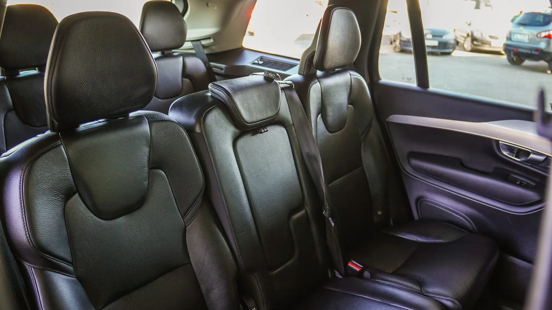 VOLVO XC90 T8 AWD