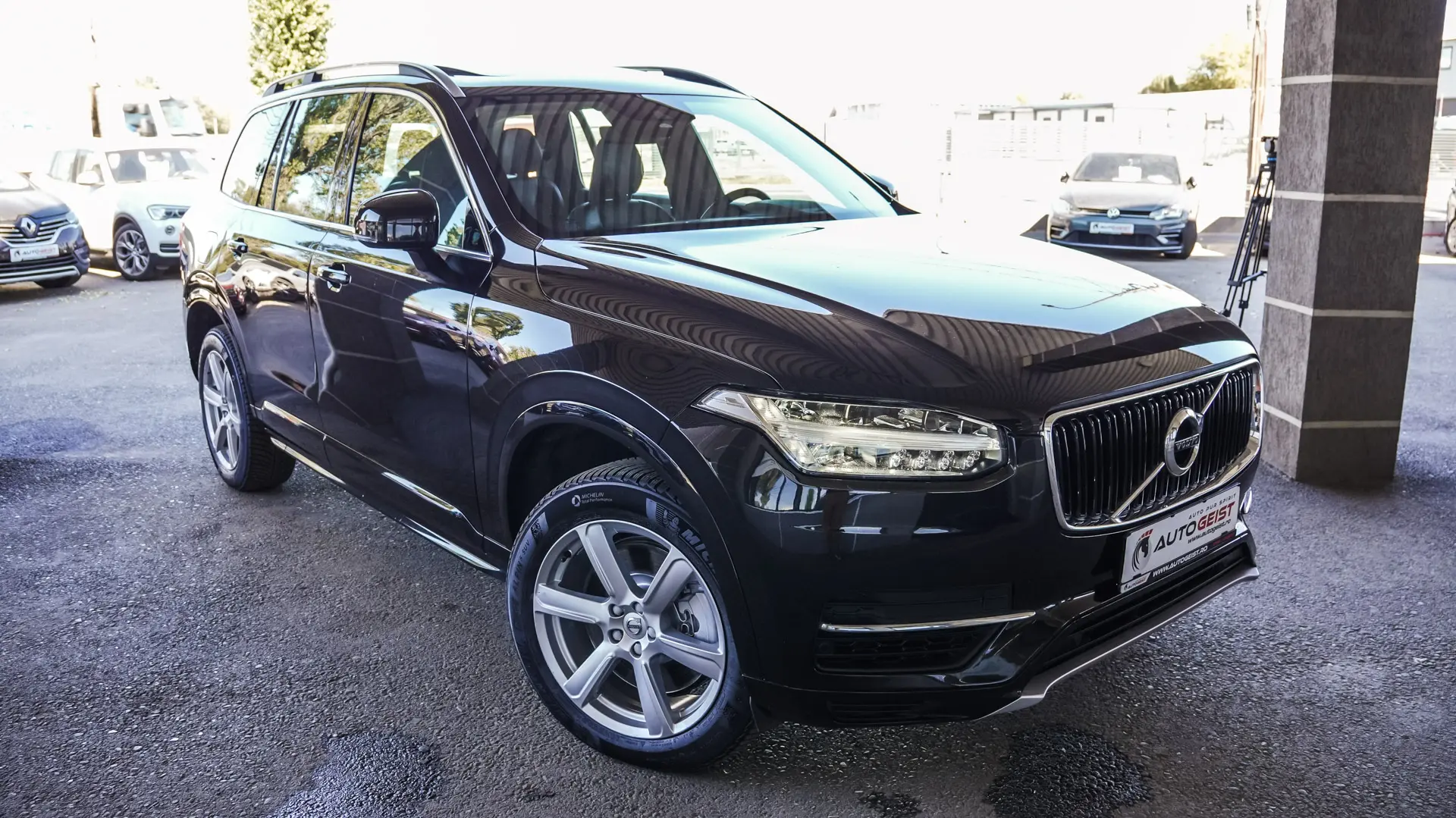 VOLVO XC90 T8 AWD