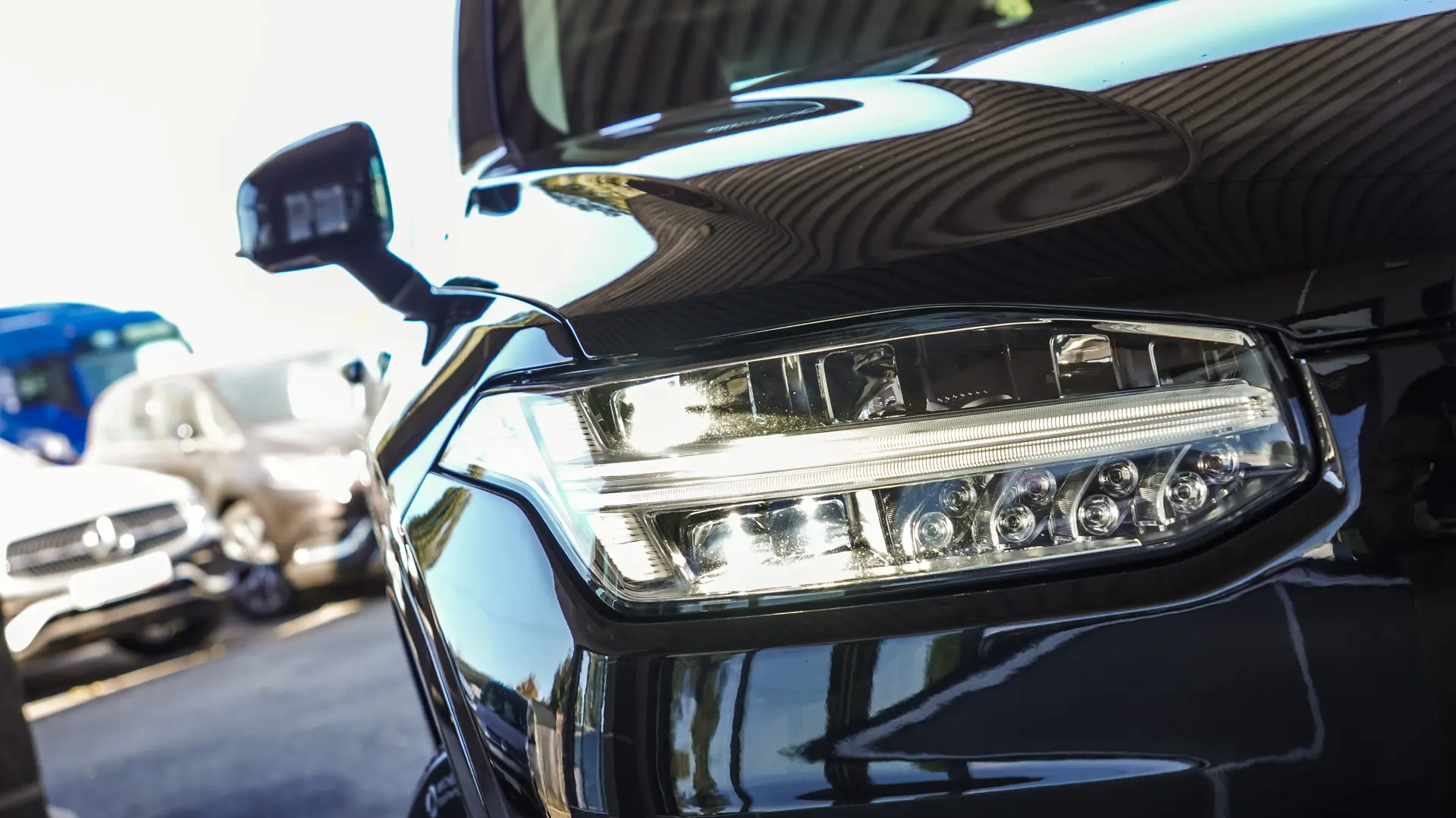 VOLVO XC90 T8 AWD