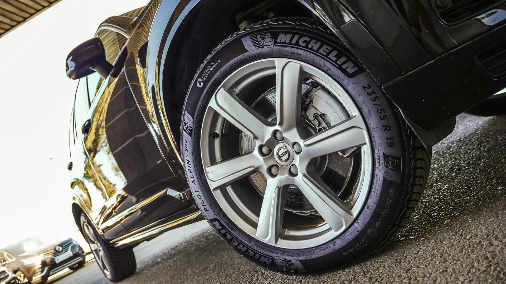 VOLVO XC90 T8 AWD