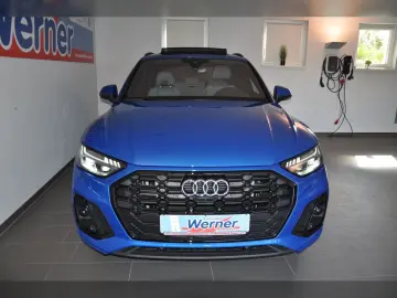Q5 TFSIe S line 55 quattro AHK Panodach Werksgar