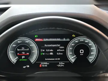 Q5 TFSIe S line 55 quattro AHK Panodach Werksgar