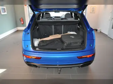 Q5 TFSIe S line 55 quattro AHK Panodach Werksgar