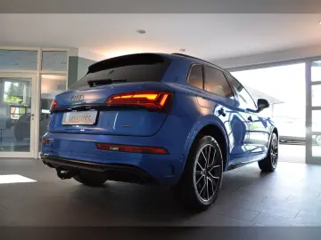 Q5 TFSIe S line 55 quattro AHK Panodach Werksgar