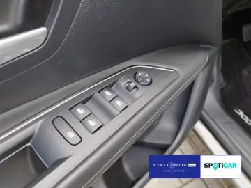 3008 Allure BlueHDi 130 EAT8 (EURO 6d-TEMP)