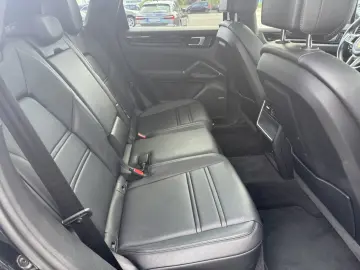 Cayenne PDLS HuD Pano Luft BOSE