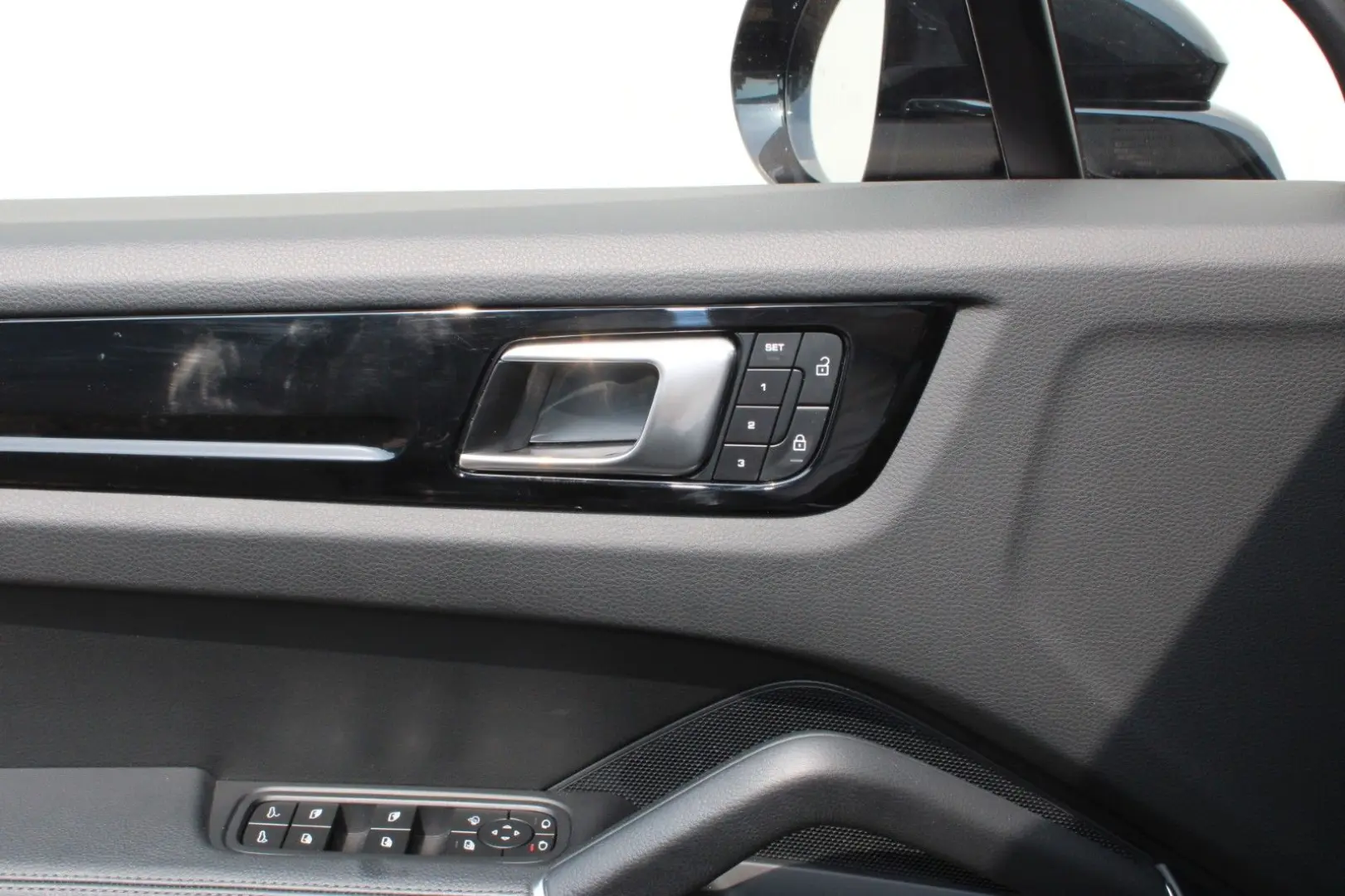 Cayenne  Abstandstempomat  Navi