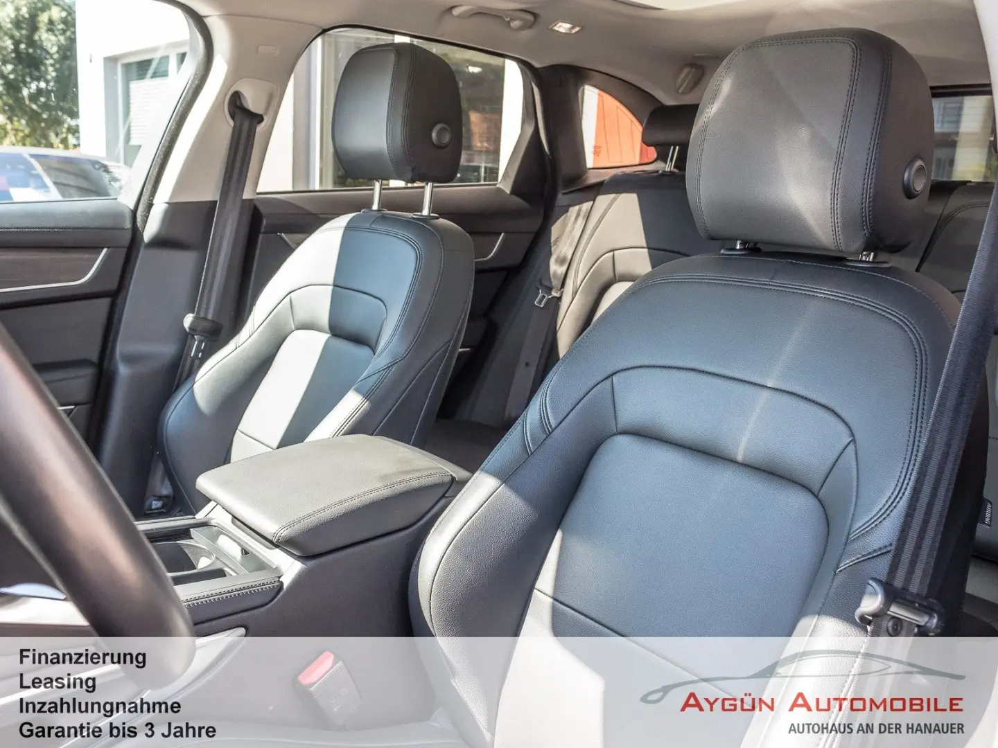F-PACE P400e AWD Panorama TFT-Display
