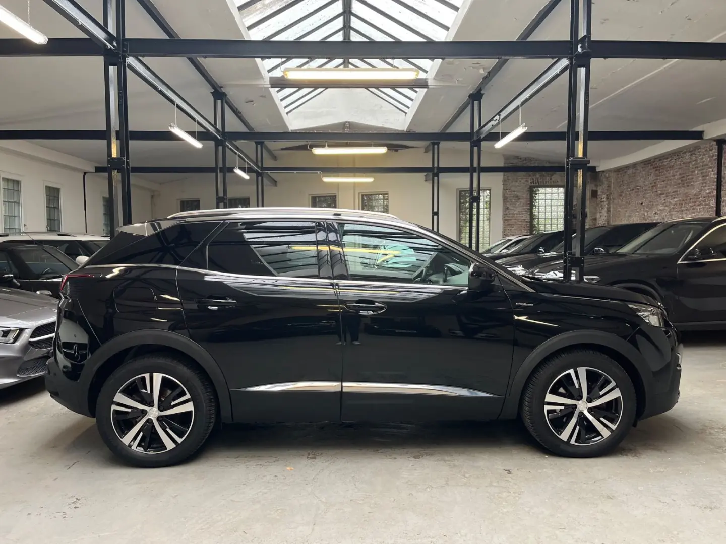 3008 GT-LINE  PANO KAMERA TEMPO NAVI APP