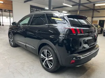 3008 GT-LINE  PANO KAMERA TEMPO NAVI APP