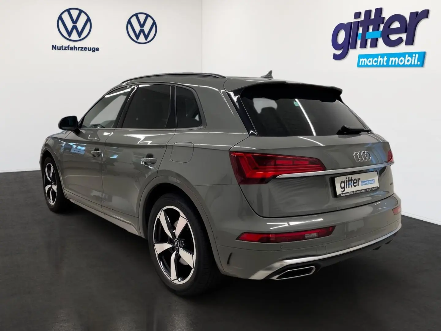 Q5 55 TFSI e quattro S line MATRIX 20'' OLED BUS