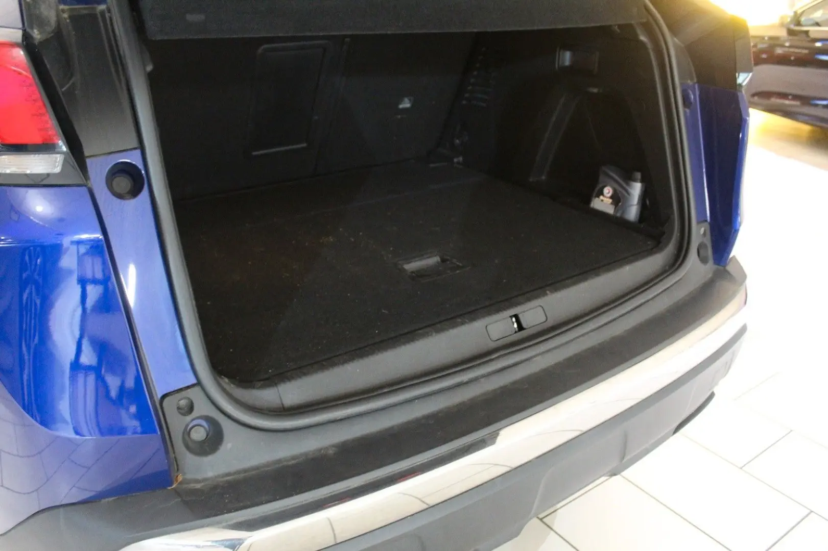 3008 Allure 1.5D NAVI LED SHZ PDC T-LEDER TEMPO
