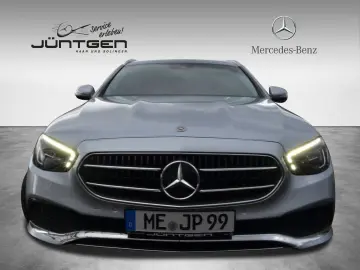E 220 d T 2 x AVANTGARDE WIDESCREEN LED KAMERA