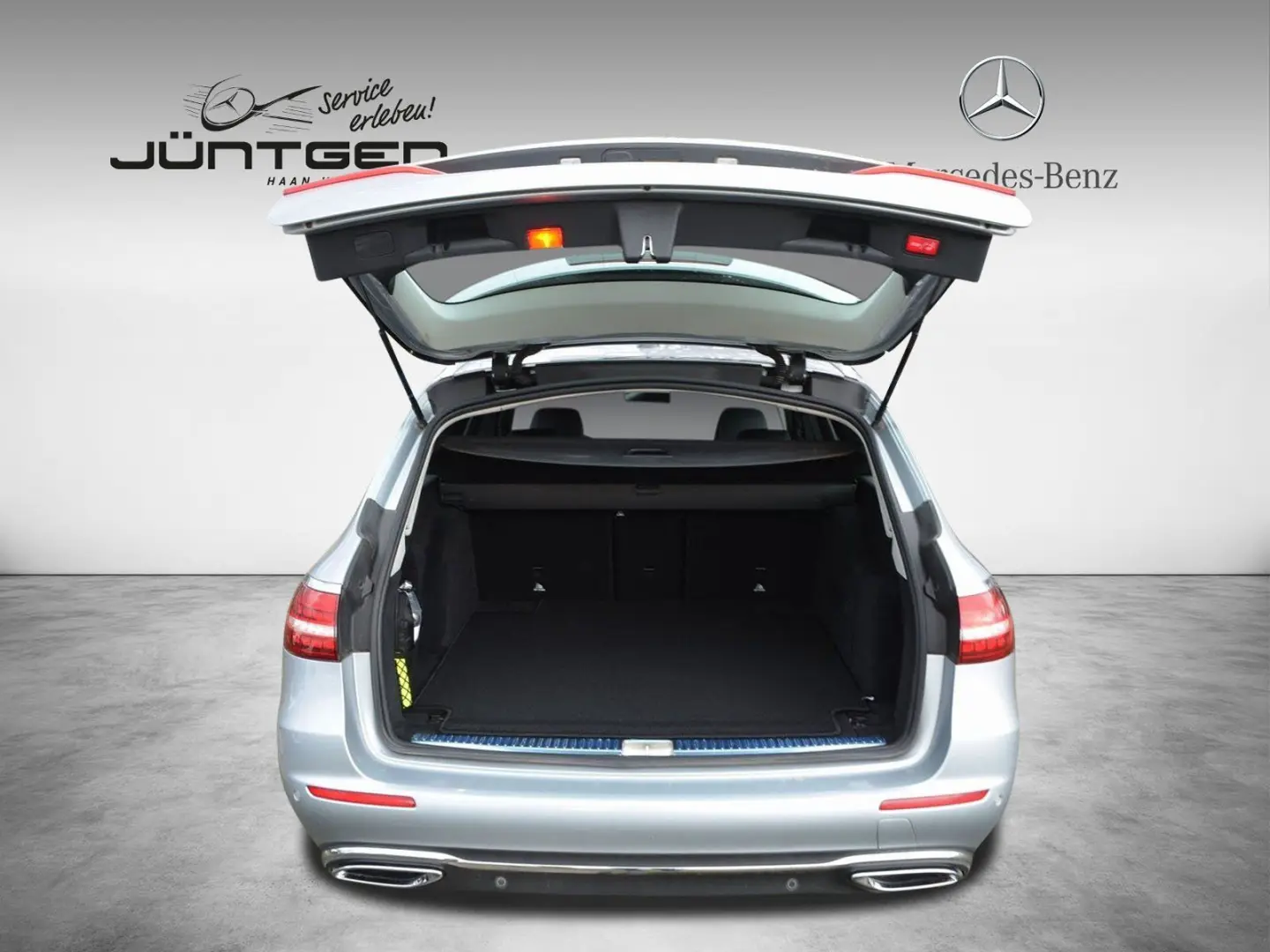 E 220 d T 2 x AVANTGARDE WIDESCREEN LED KAMERA