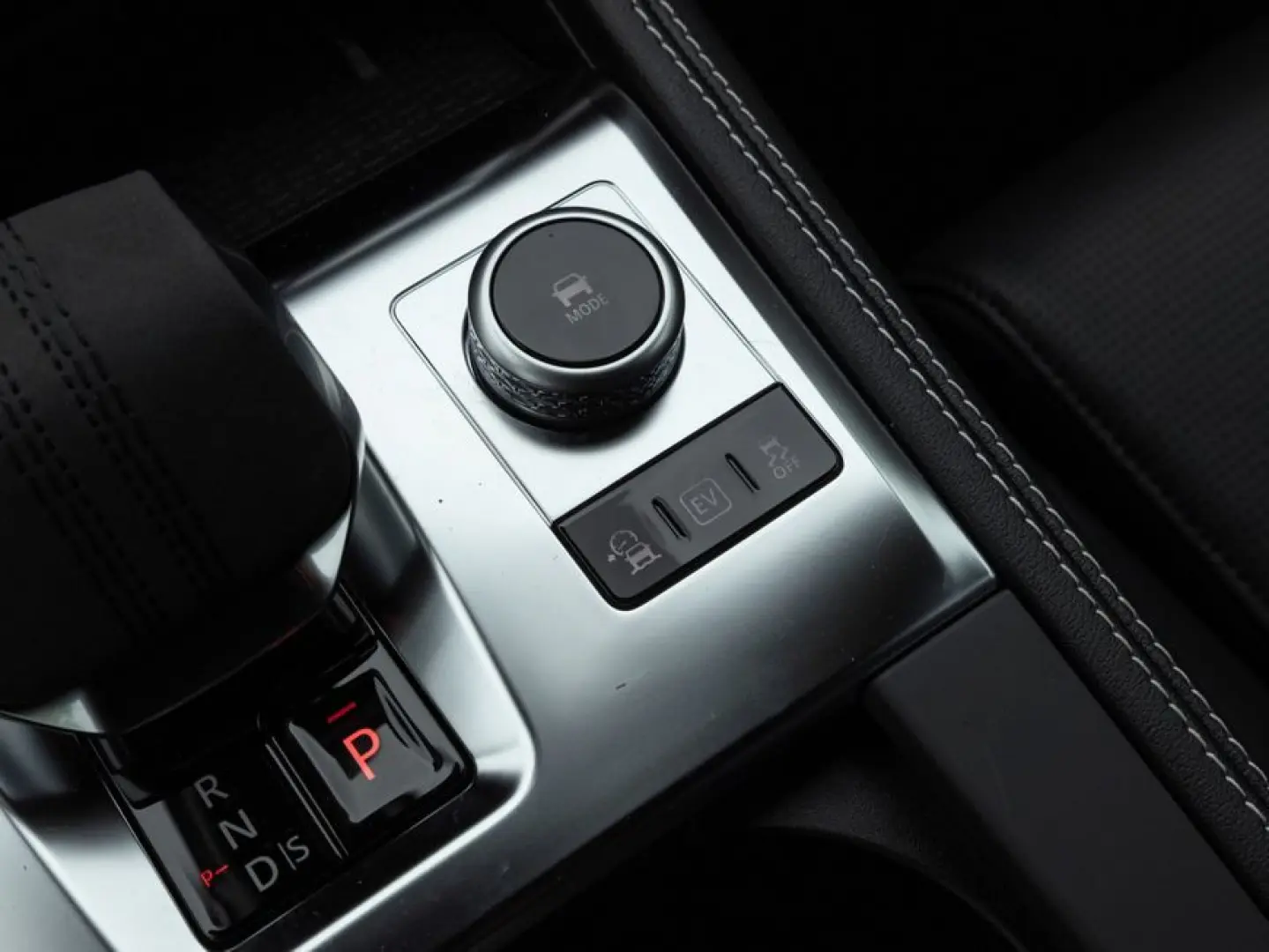 F-Pace P400e AWD R-Dynamic SE