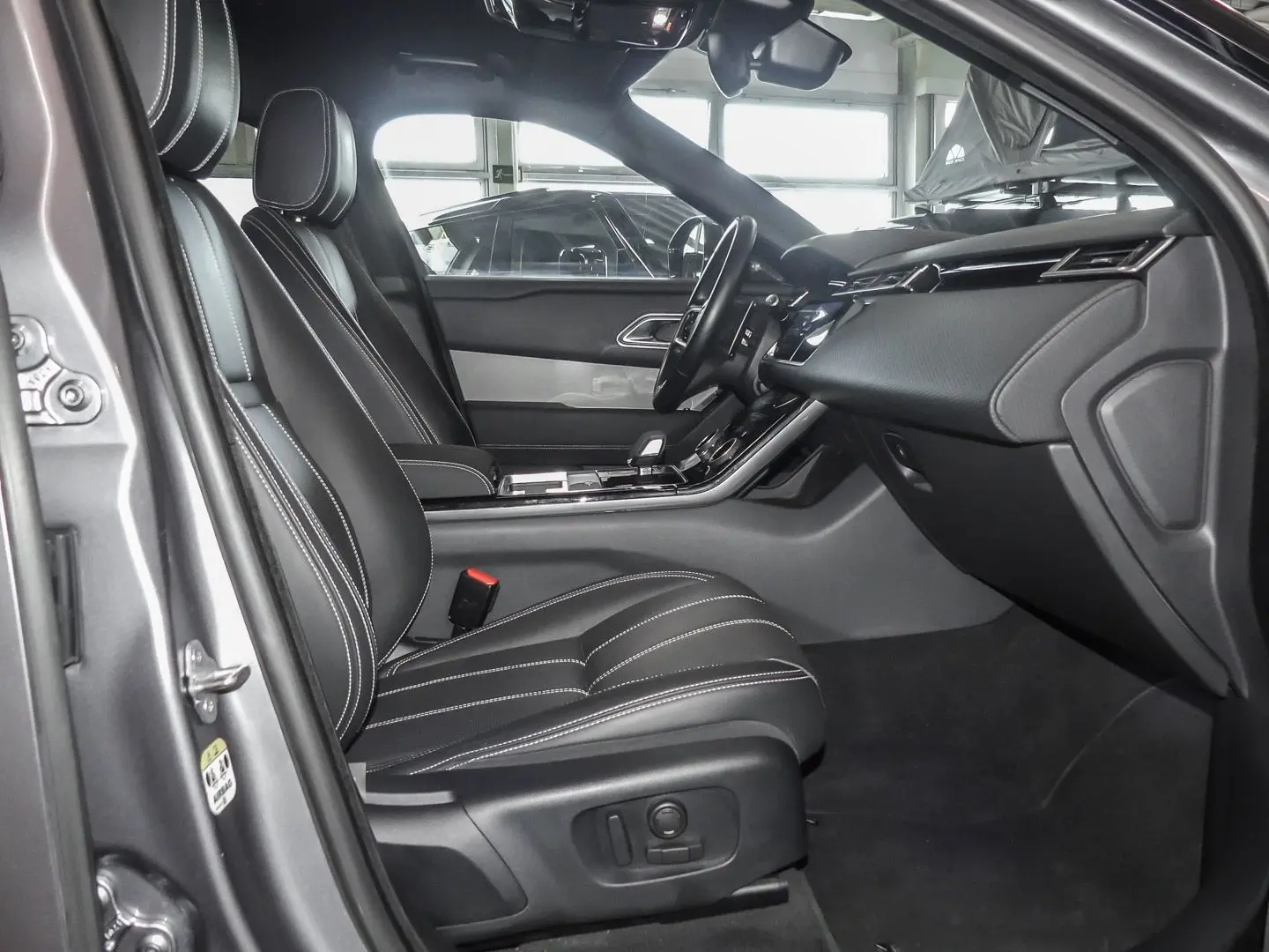 Range Rover Velar Hybrid S P400e Plug-In EU6d AD