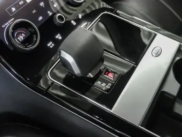 Range Rover Velar Hybrid S P400e Plug-In EU6d AD