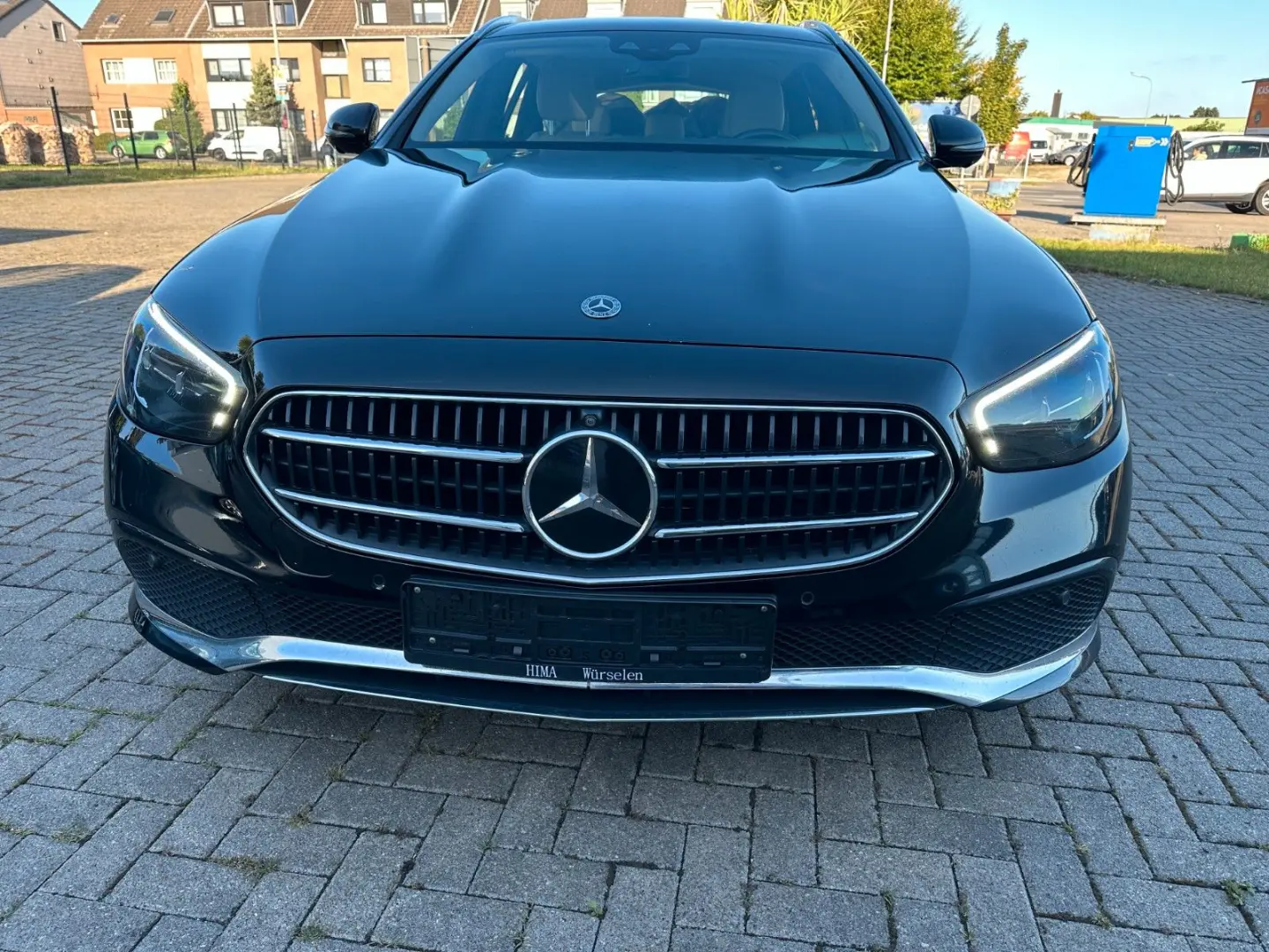 E 220 E -Klasse T-Modell E 220 d  AVANTGARDE
