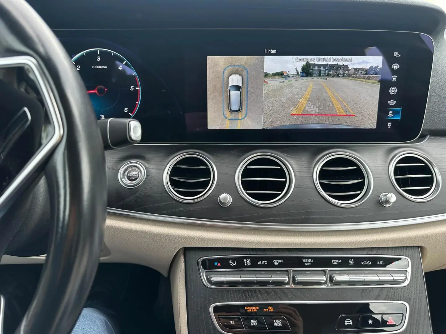 E 220 E -Klasse T-Modell E 220 d  AVANTGARDE