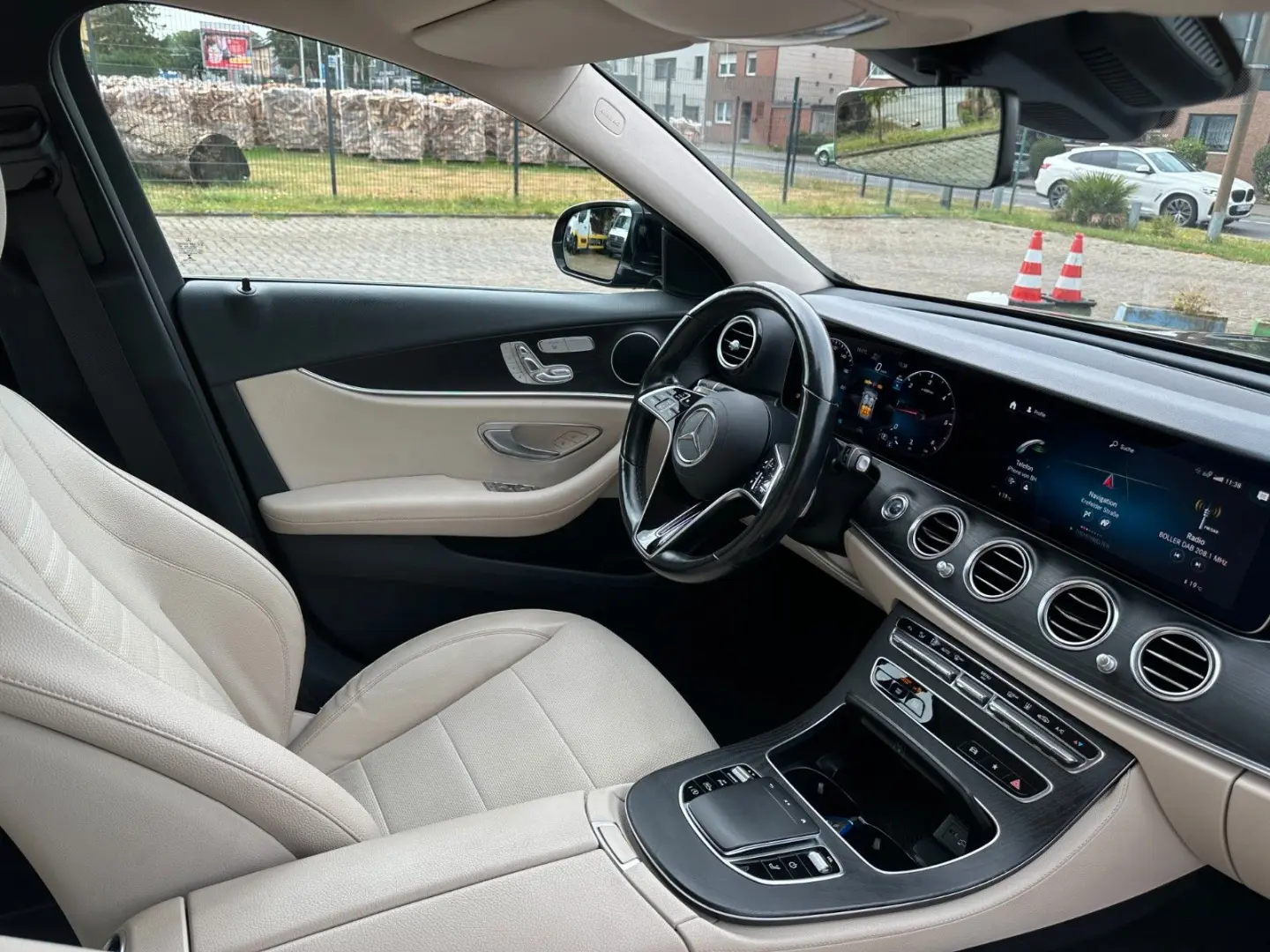 E 220 E -Klasse T-Modell E 220 d  AVANTGARDE