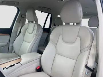 XC90 T8 Inscription Plug-In Hybrid AWD 360K 20Zo