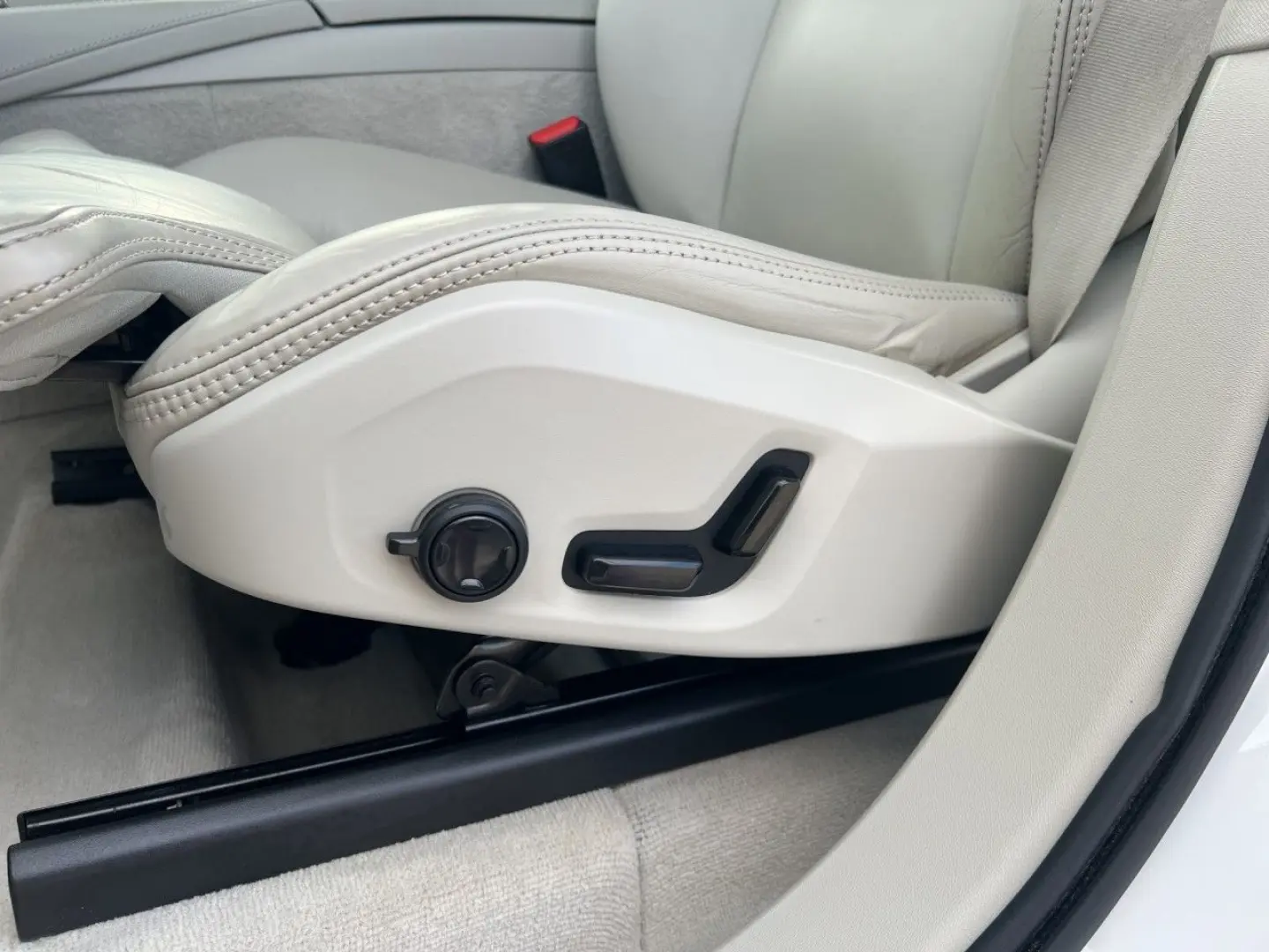 XC90 T8 Inscription Plug-In Hybrid AWD 360K 20Zo