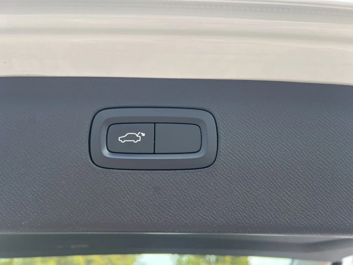 XC90 T8 Inscription Plug-In Hybrid AWD 360K 20Zo