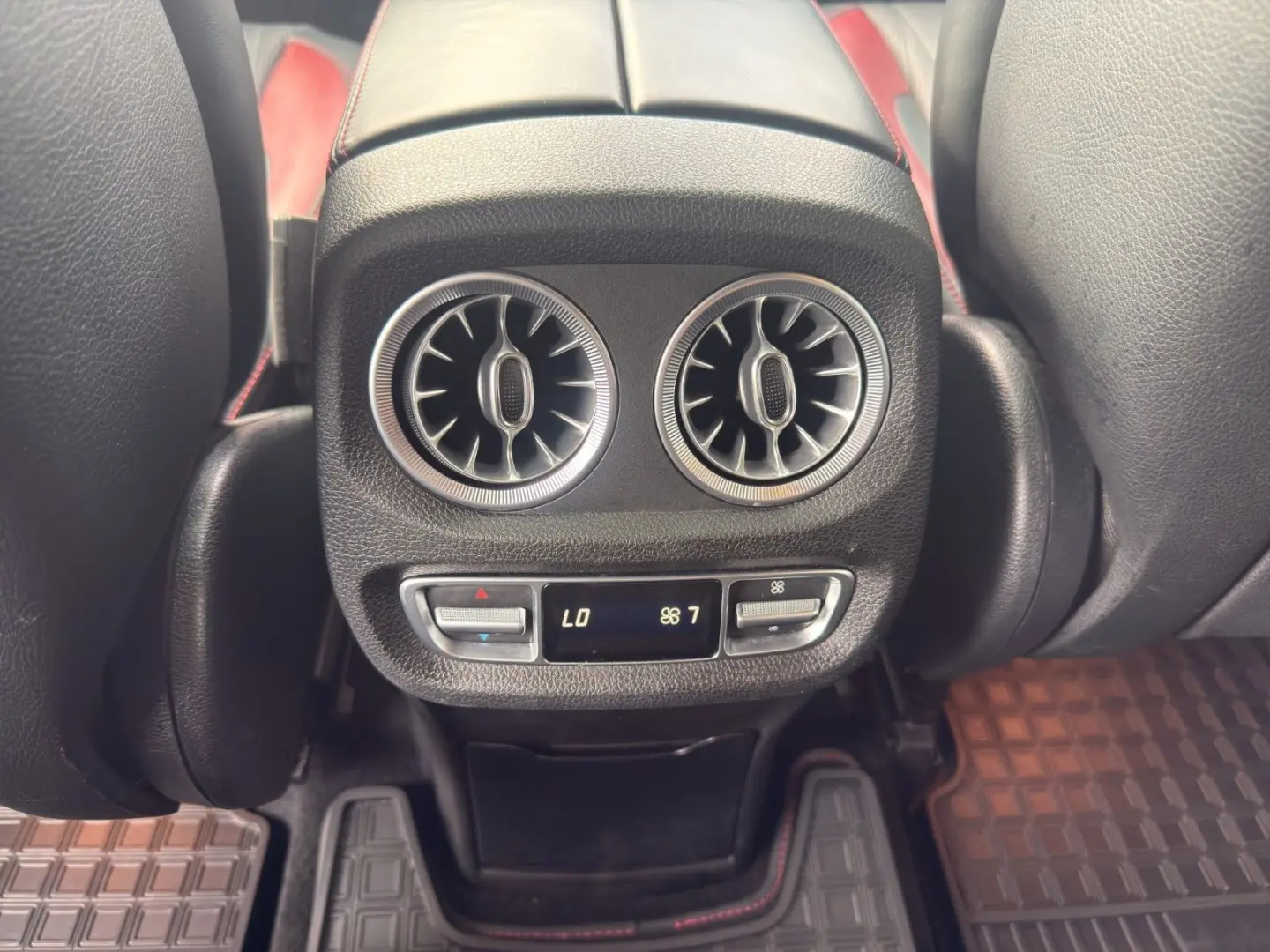 G 350 d 360  LED Gl.SD Widescreen AHK