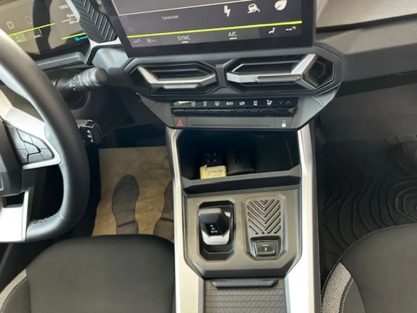 DACIA BIGSTER 1.8 Hybrid 155 Journey