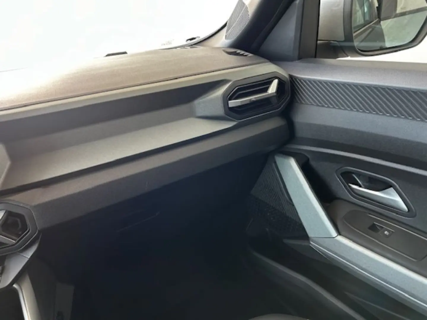 DACIA BIGSTER 1.8 Hybrid 155 Journey