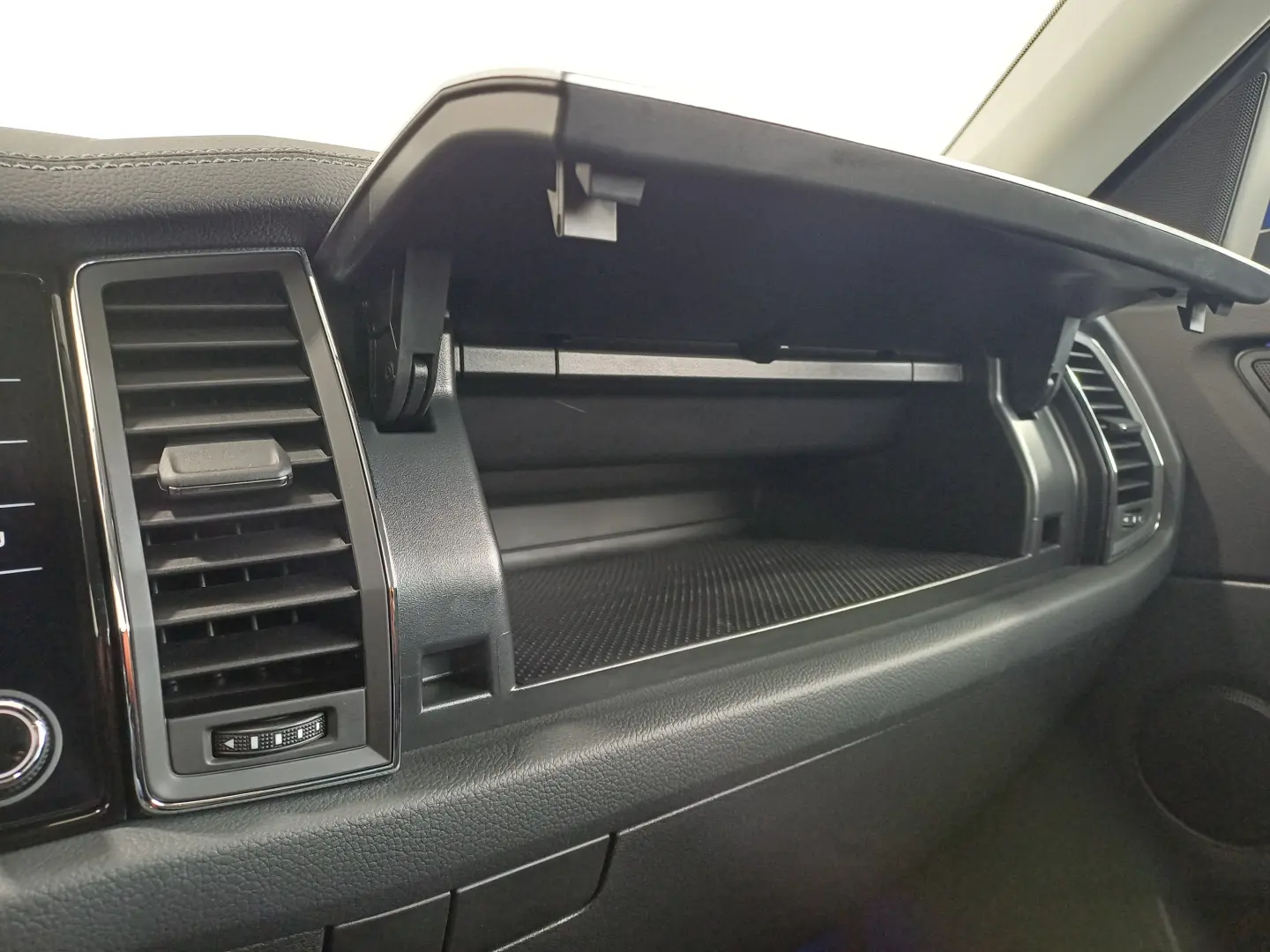 Škoda Kodiaq AMBITION 2.0 TDI 4x4 DSG