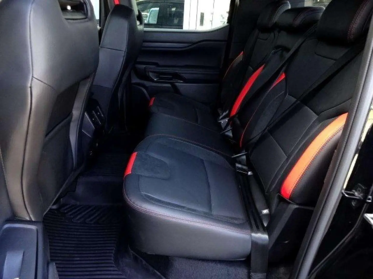 Ranger Raptor e-4WD Doppelkabine AHK MATRIX ACC