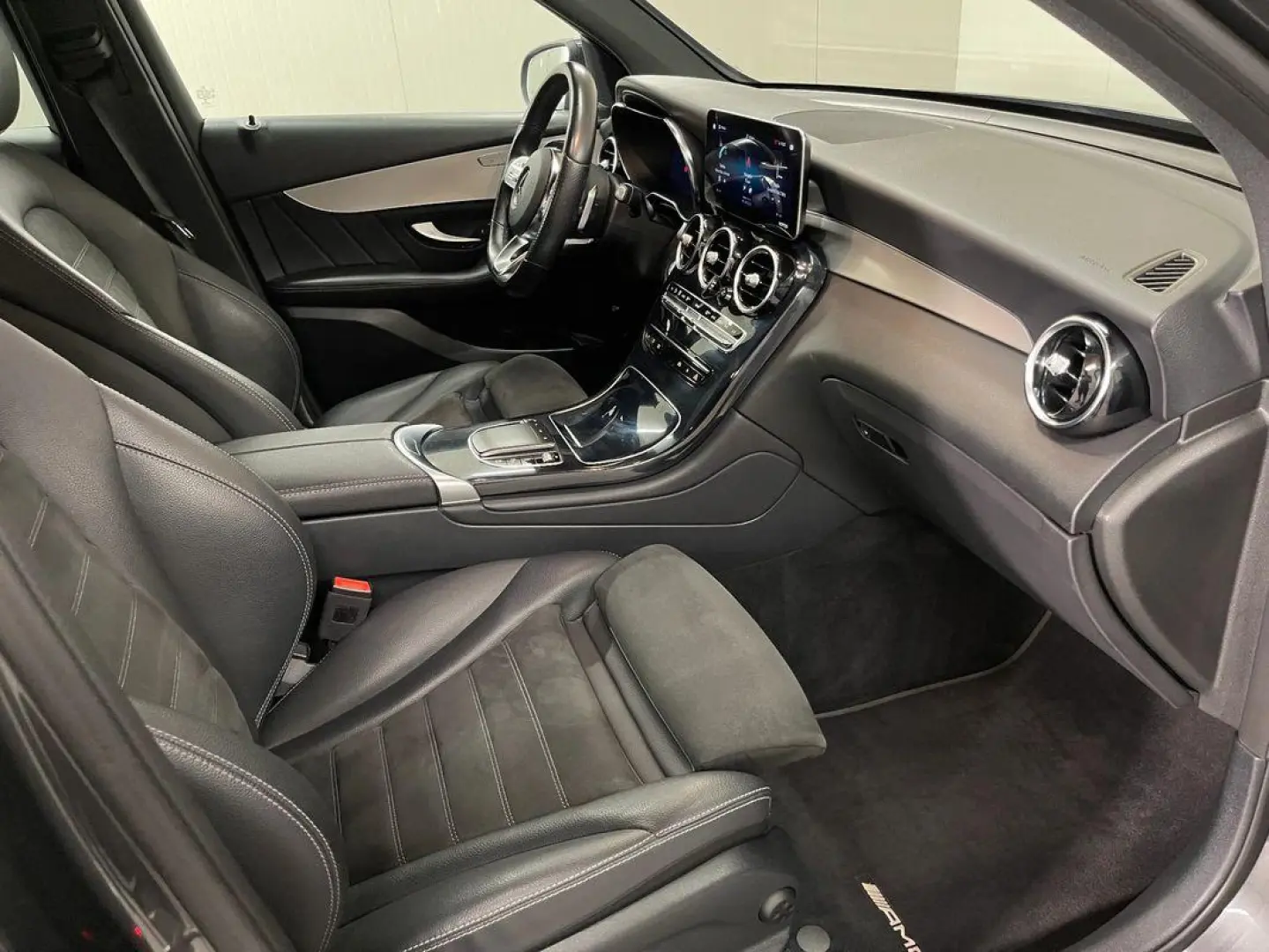Mercedez-Benz GLC