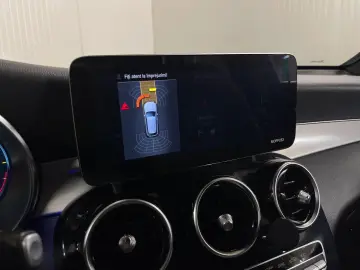 Mercedez-Benz GLC