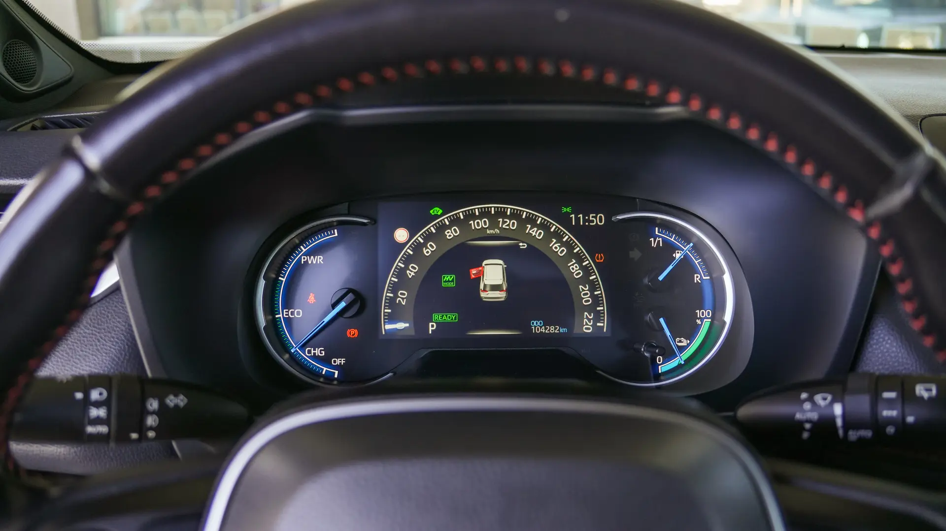 TOYOTA RAV4 PLUG-IN HIBRID AWD BITONE