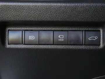 TOYOTA RAV4 PLUG-IN HIBRID AWD BITONE