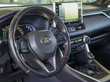 TOYOTA RAV4 PLUG-IN HIBRID AWD BITONE