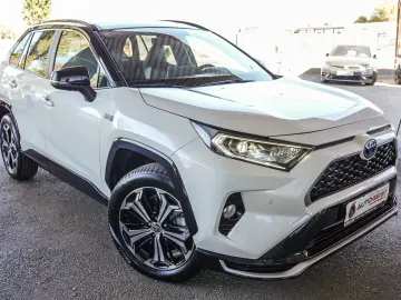 TOYOTA RAV4 PLUG-IN HIBRID AWD BITONE