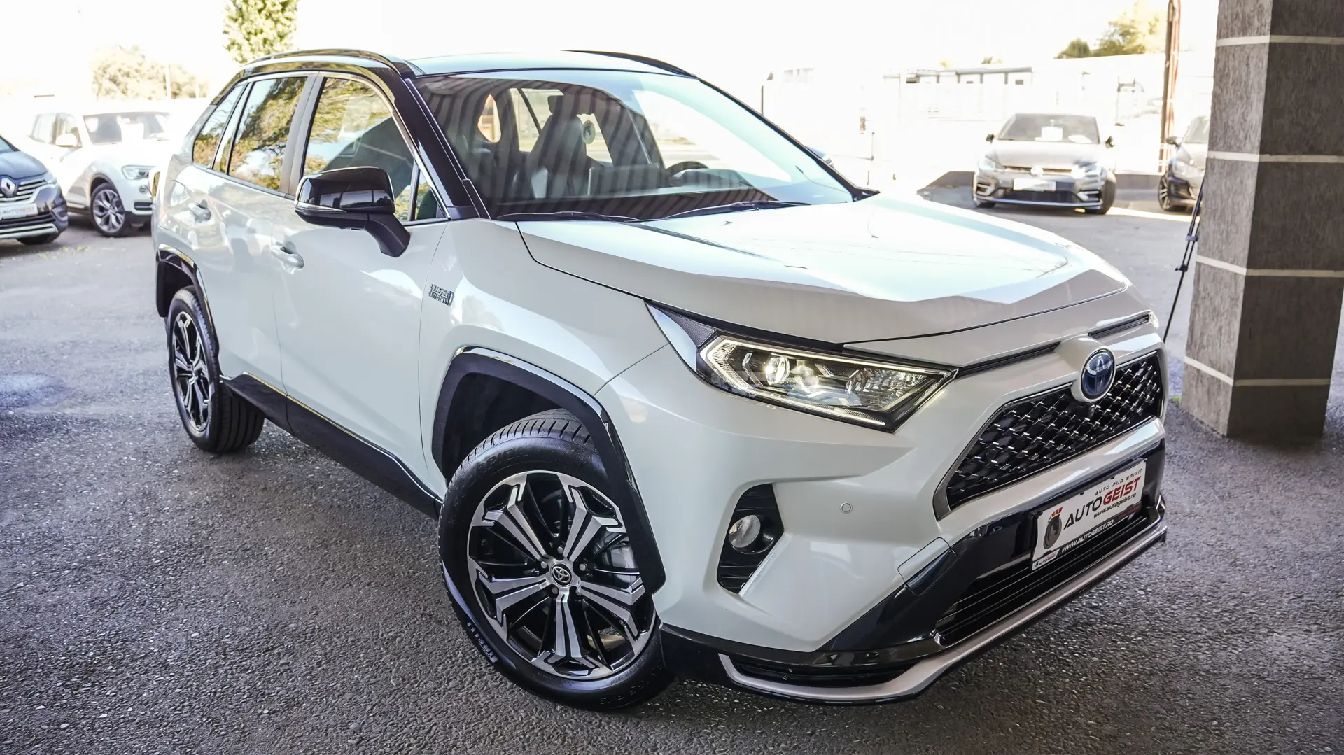 TOYOTA RAV4 PLUG-IN HIBRID AWD BITONE