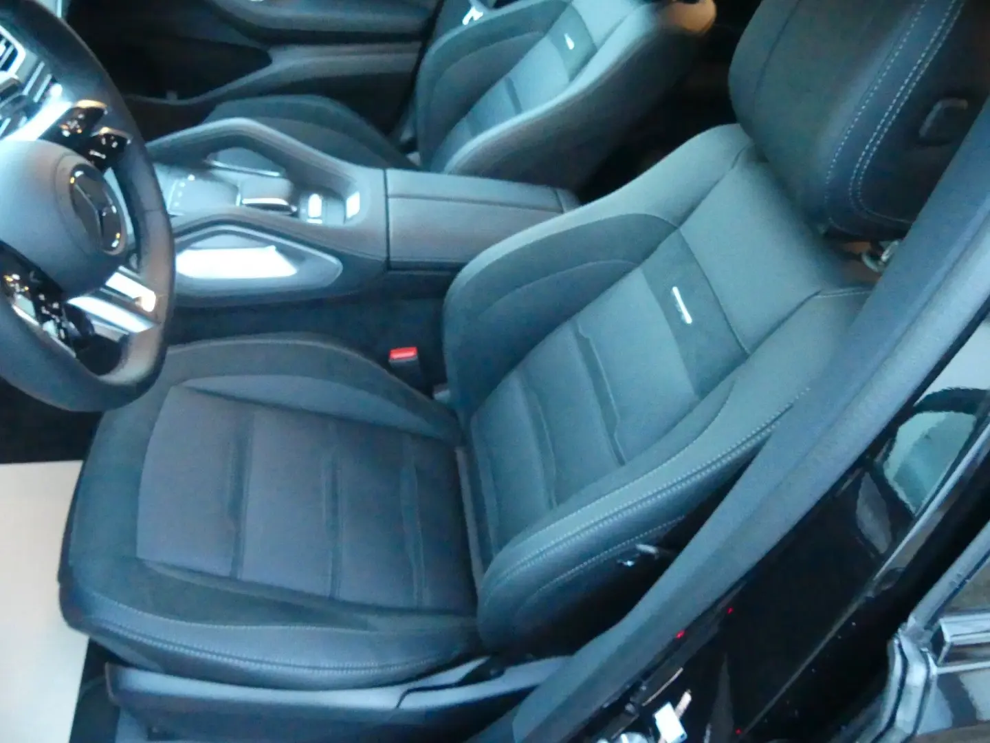 GLE 53 e AMG 4Matic   Night Pack.  Burmester