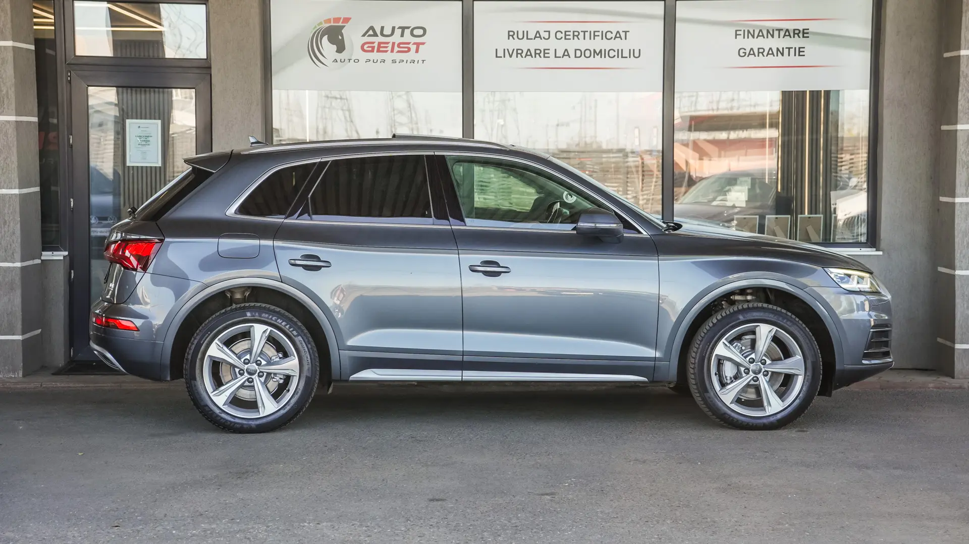 AUDI Q5 S Tronic 7QUATTRO AVUS